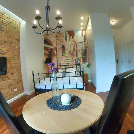 Apartamenty Apartlux Poznań Esterno foto