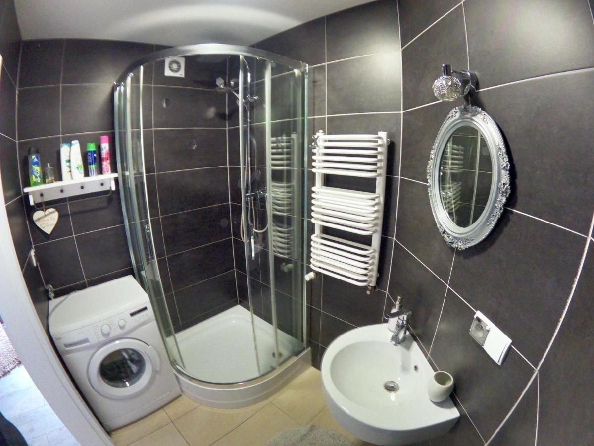 Apartamenty Apartlux Poznań Esterno foto