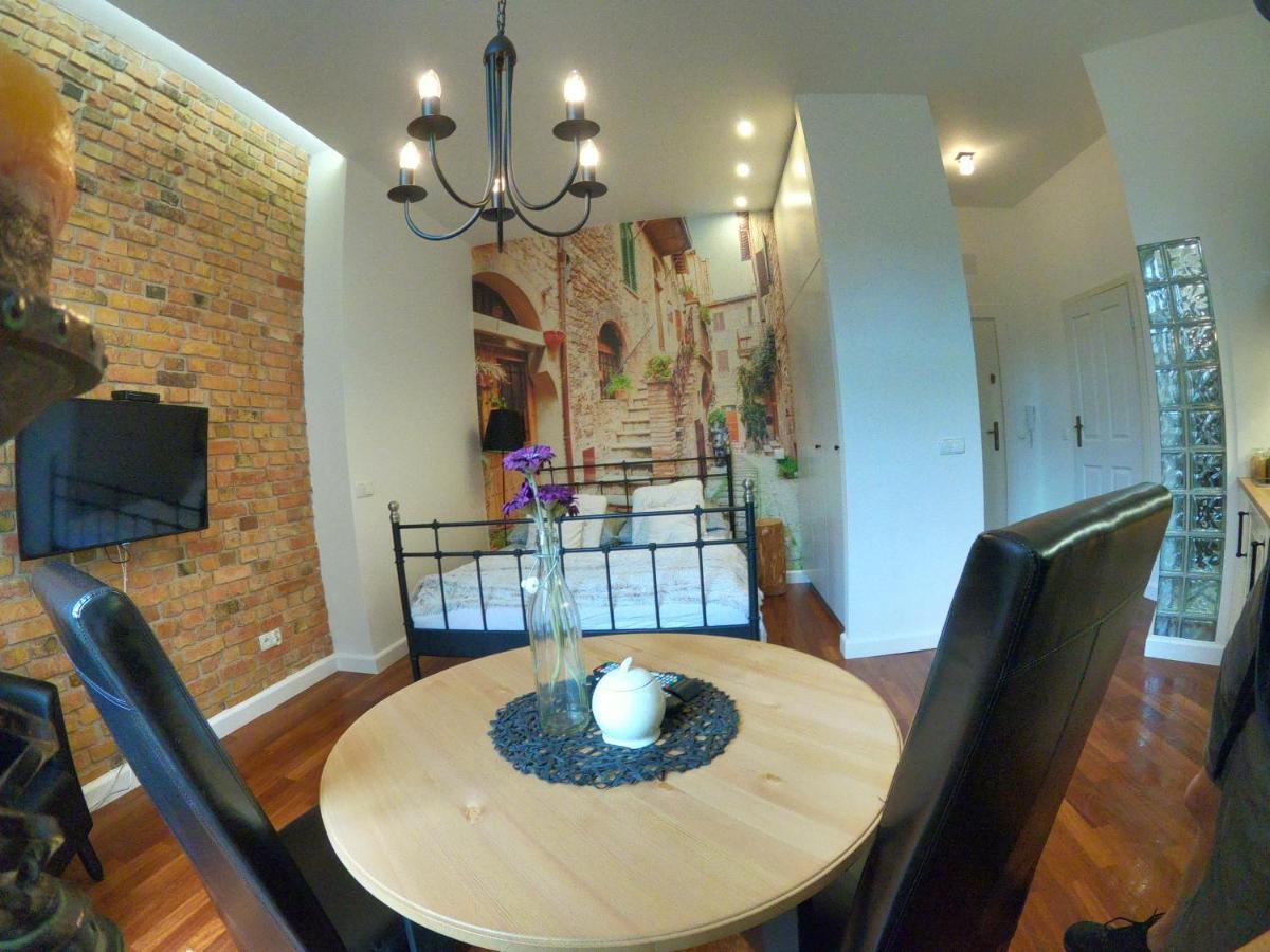 Apartamenty Apartlux Poznań Esterno foto